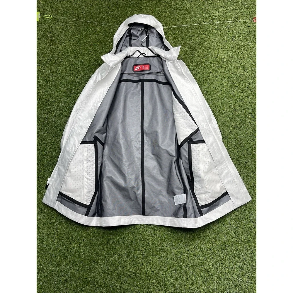 Nike Coat Mens Medium White Gray Full Zip Tech Jacket Winter Coat Rain 2000s